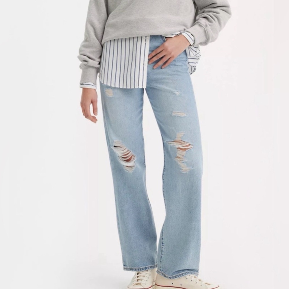 LEVI’S Ribcage Hi-Rise Straight Ankle, Distressed,Light Washed Jeans Size 26